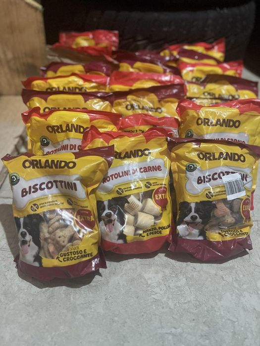 Різний вибір кормів для собак