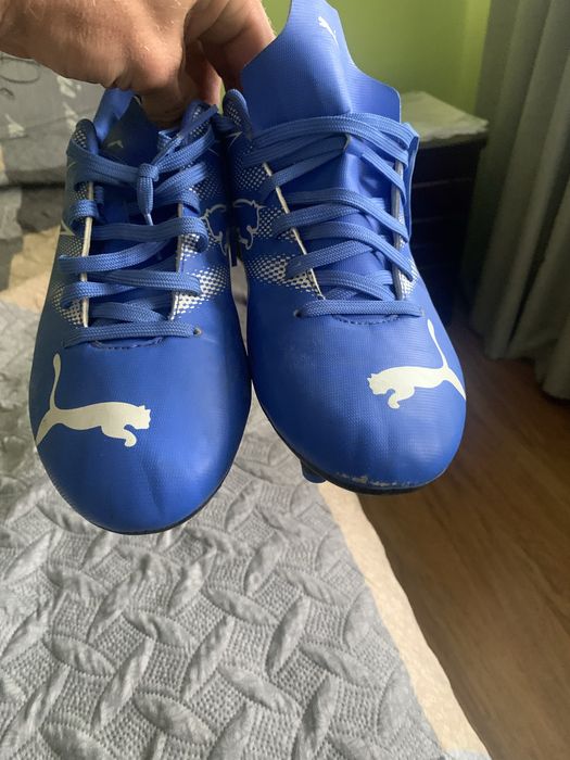 Бутси футбольні пума