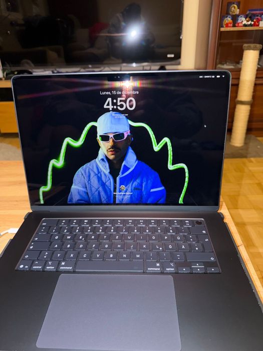 Apple MacBook Air M4 2025 na gwarancji