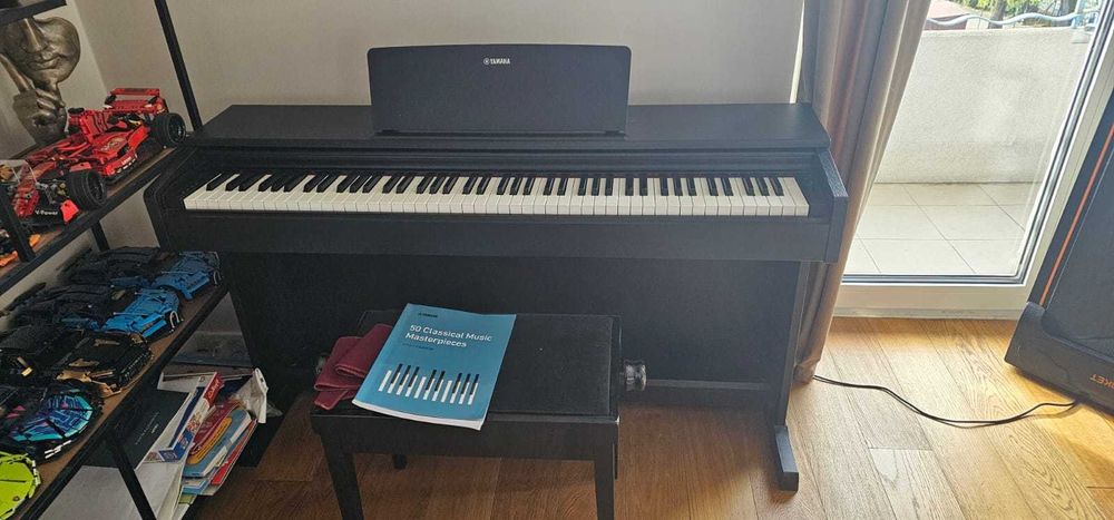 Pianino Cyfrowe YAMAHA ARIUS  YDP-145 B + Ława + Słuchawki Komplet