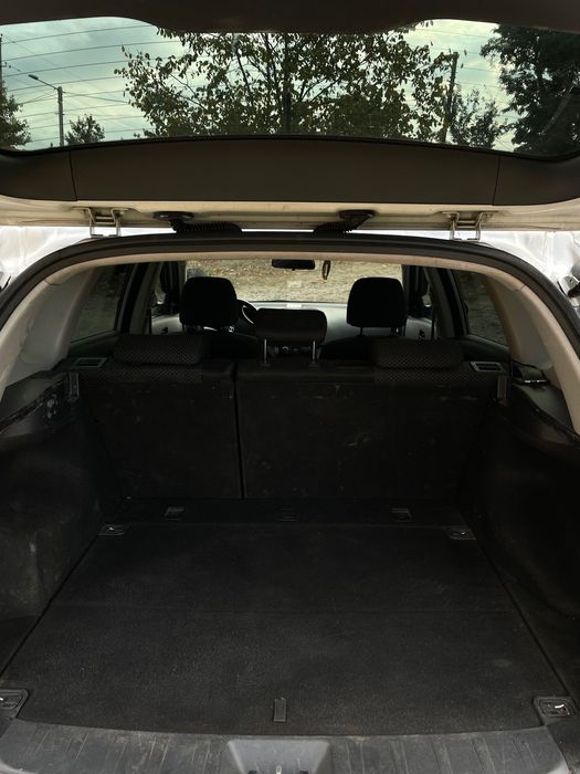 Hyundai i30cw FD FL 2010 1.6crdi 6ступ мех дизель