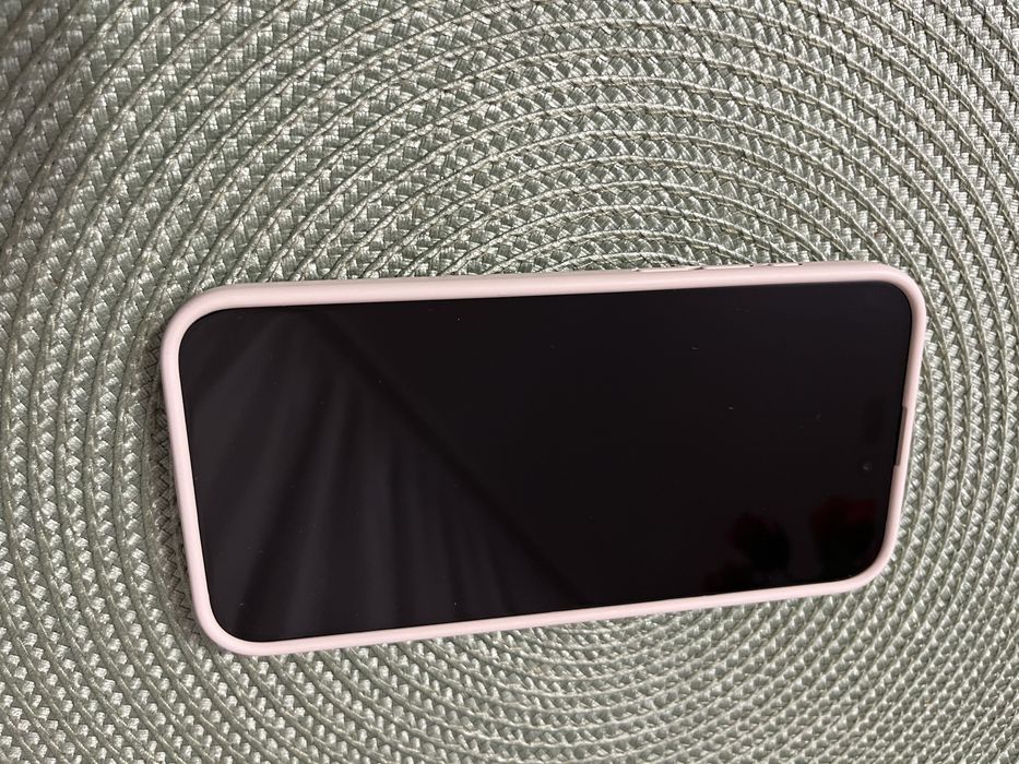 Orginalne etui na iPhone 15 pro max