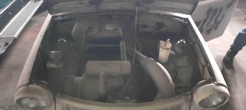 TRABANT 601 kombi - na części