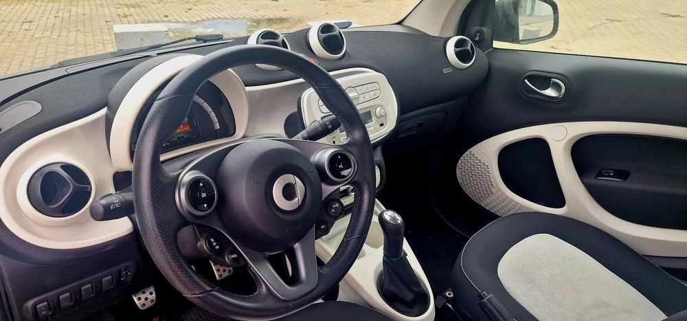 Carro Smart for two