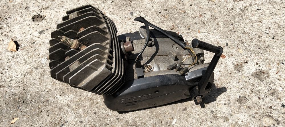 Casal Boss 3 velocidades, vendo motor reparado