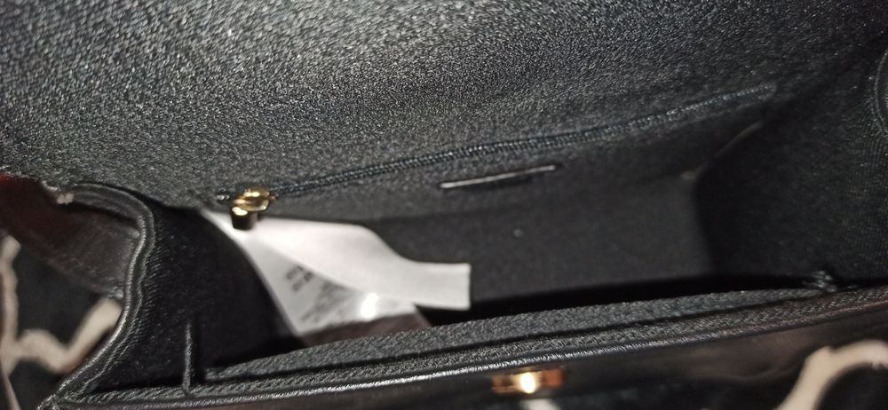 Torebka ze zdobieniem