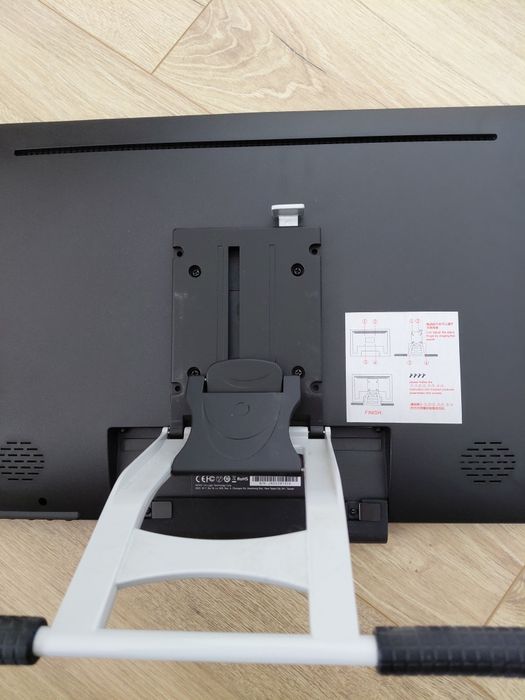 Tablet graficzny 21,5 calowy Artisul