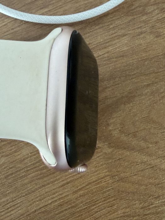 Apple watch gold series 11 46mm