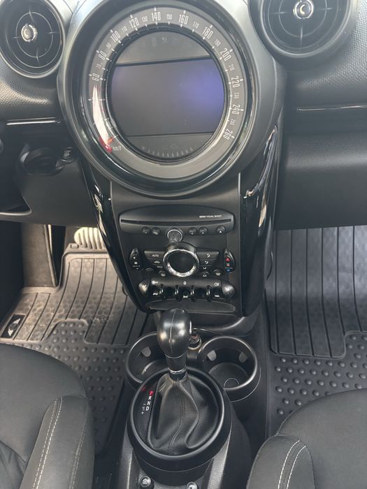 Продам Mini Countryman 2015 R60