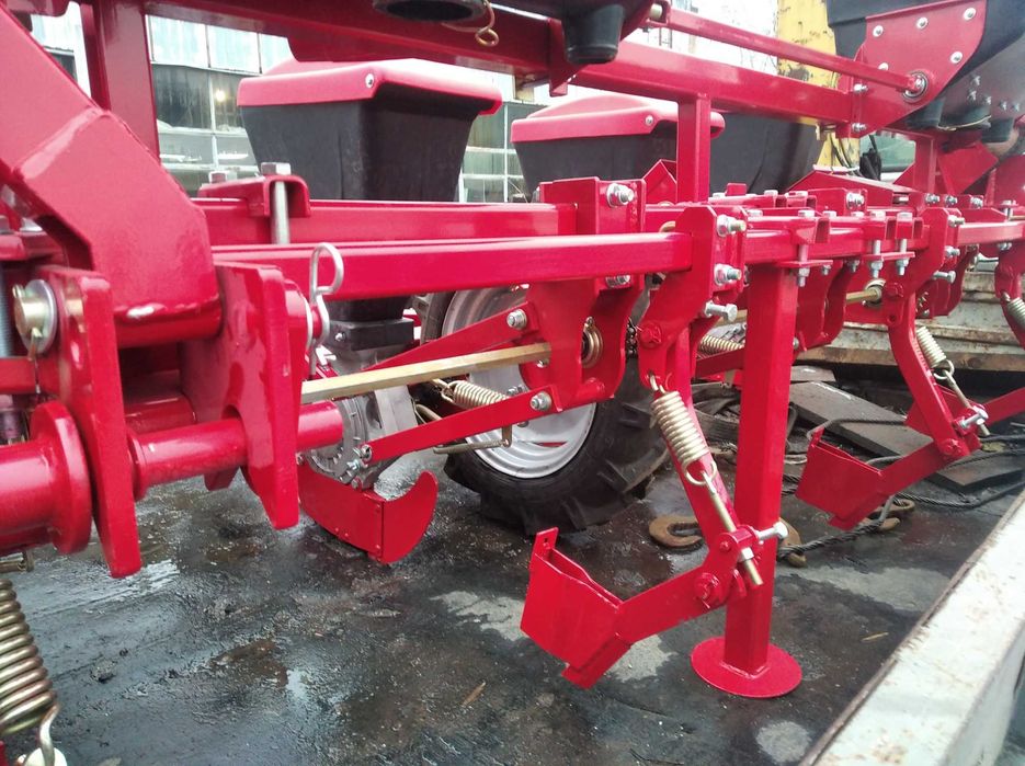 Сівалка точного висіву СУПН УПС 8 від виробника