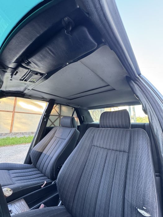 Mercedes-Benz E-Class 1988 VIN WDB1240231A736580 фото оголошення 9 з 15