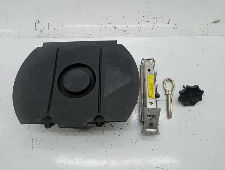 Kit de troca de pneu - VOLKSWAGEN Polo (9N_) | 01 - 14