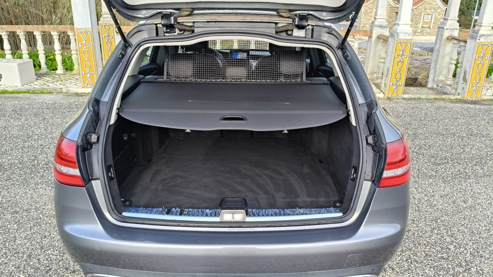 Mercedes c300h Avantgarde Nacional REVISÕES