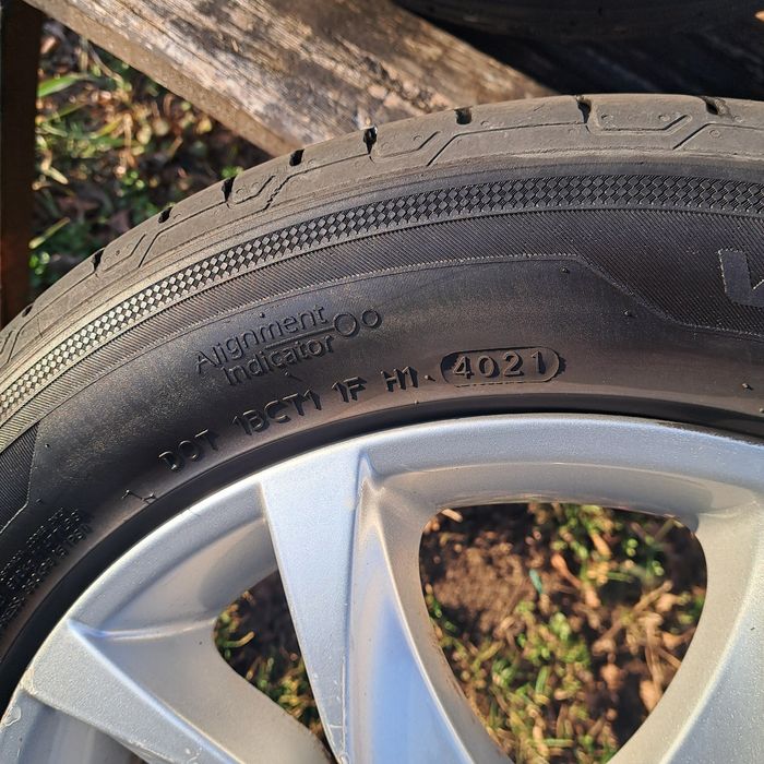 Felgi Peugeot 5x108 215/55R17 z oponami letnimi hankook