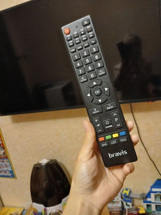 Телевизор  смарт 500 грн