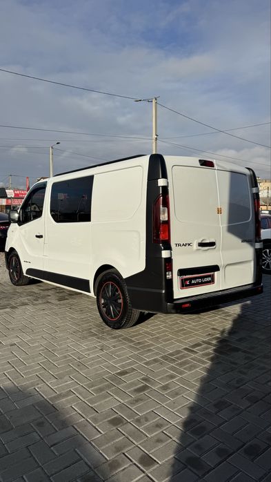 Renault Traffic Рено Трафік dCi 140 2015 р 1,6 дизель 6МКПП Груз-Пас