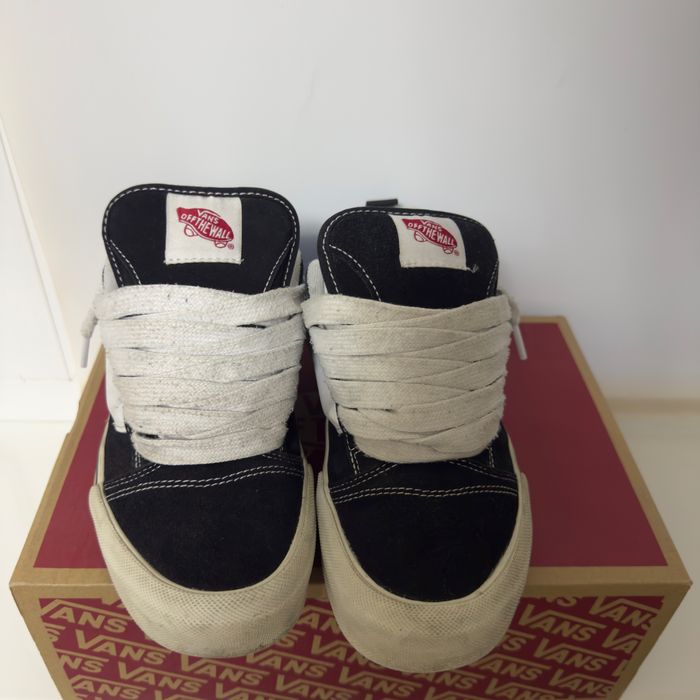 Оригінальні Vans Knu Skool