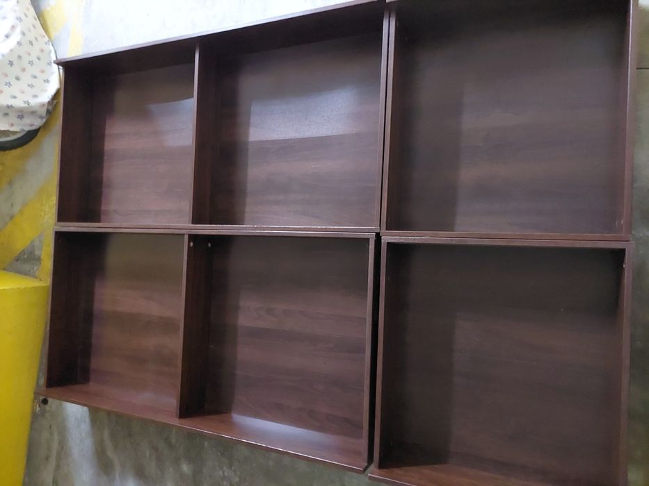 Cama/Colchão/Cómoda/Mesas cabeceira