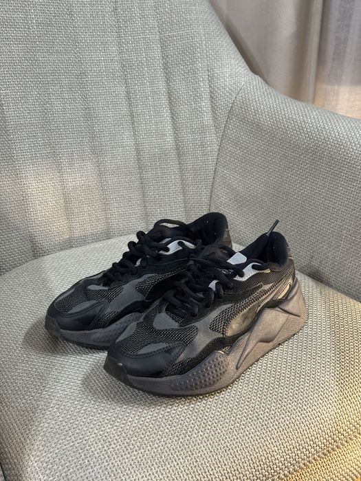 Продам кросівки PUMA RS-X Efekt у чорно-сірому кольорі.