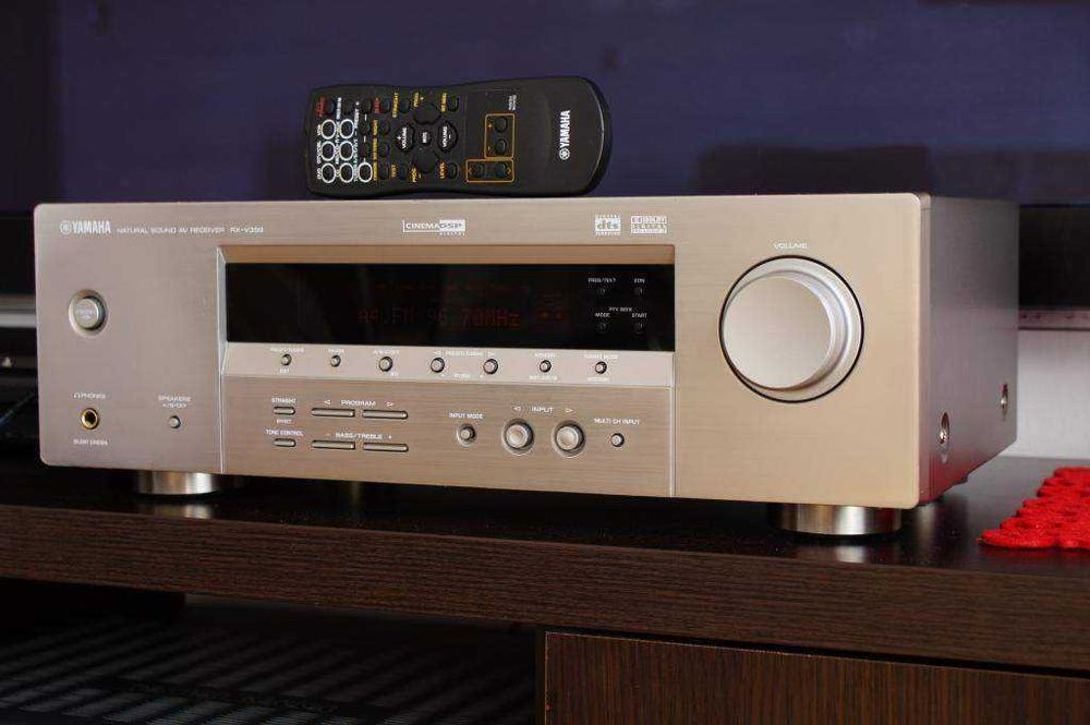Amplituner Yamaha RX V   wzmacniacz kino domowe
