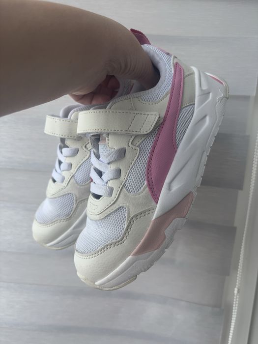 Дитячі кросівки “Puma”, взуті 4-рази , розмір 32,5