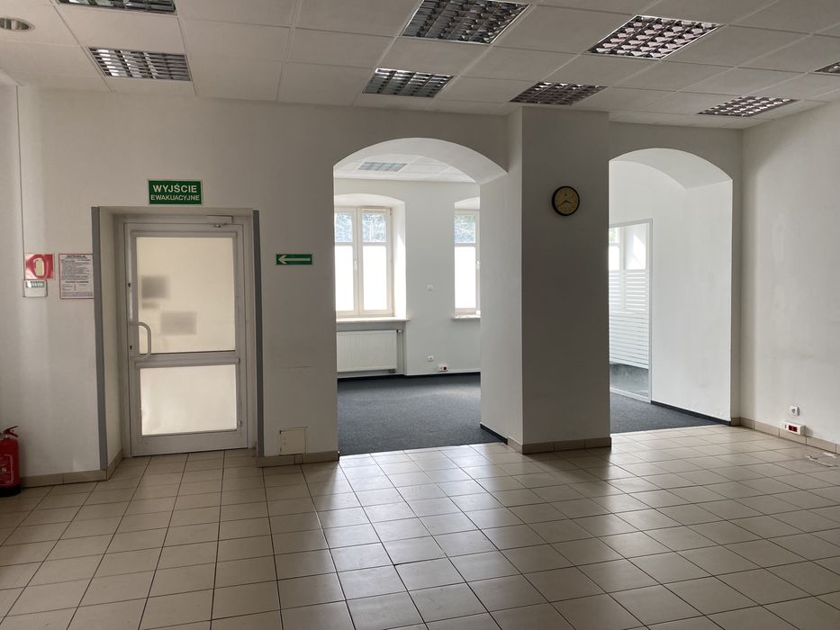 Lokal usługowy 140m2 Łowicz