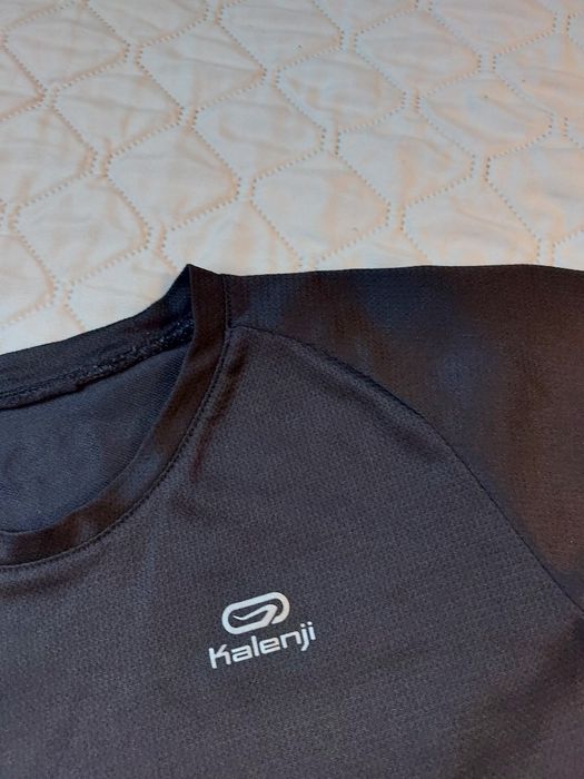 Koszulka treningowa 128 czarna sportowa do tańca lub na wf