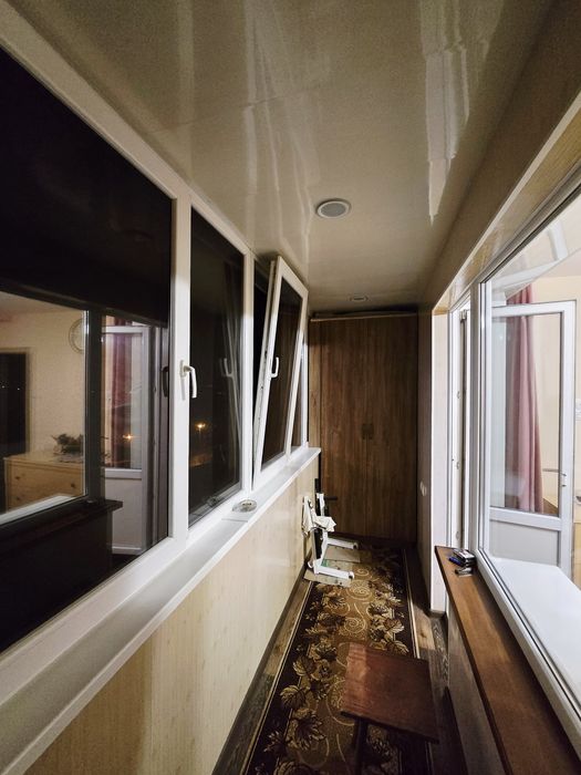 Сдам шикарную 4к квартиру на Лазурном. Автономное газовое отопление