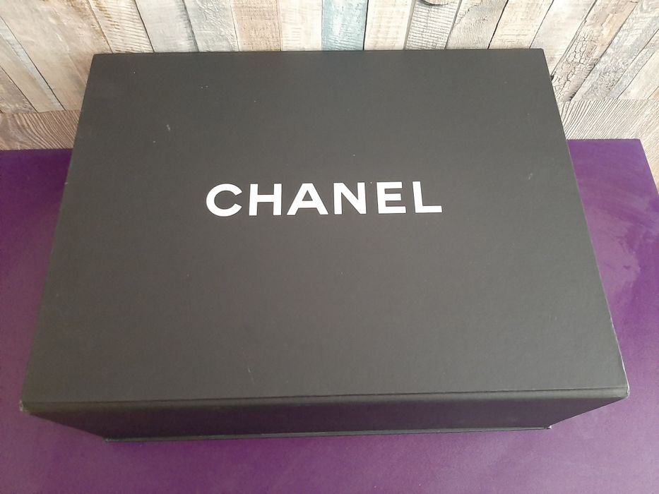 Caixa Chanel Original, vazia