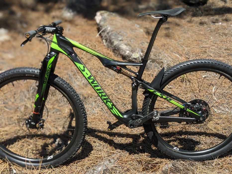 9,7k Specialized Epic S-Works World Cup rodas carbono Kasper 30mm XX1 e XTR