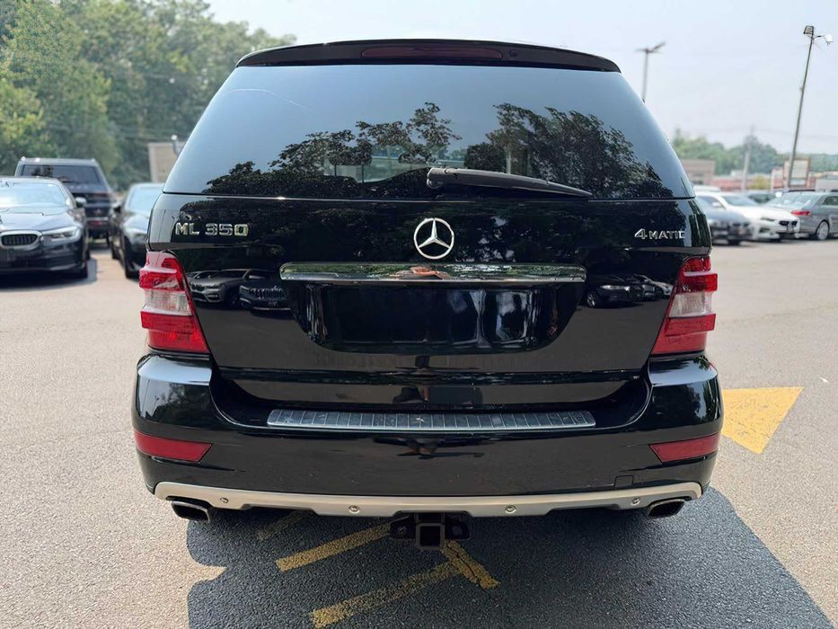Mercedes-Benz M-Class ML 350 4MATIC      2011