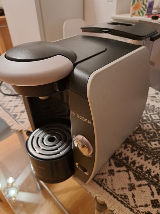 Кавоварка Bosch Tassimo капсульна