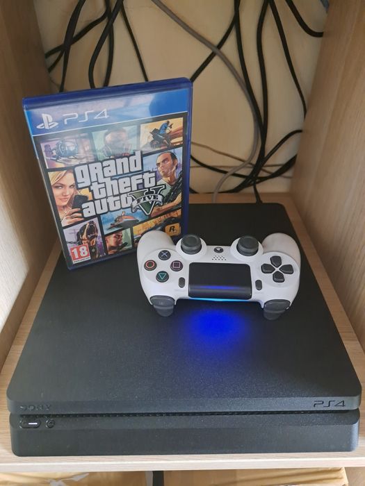 Playstation 4 Slim 1TB PS4 + jogo GTA 5
