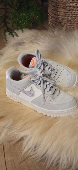 Buty Nike Air Force 1'07 SE rozmiar 38,5