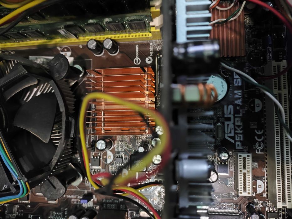 ПК INTEL E7400 3gb amd hd 3450