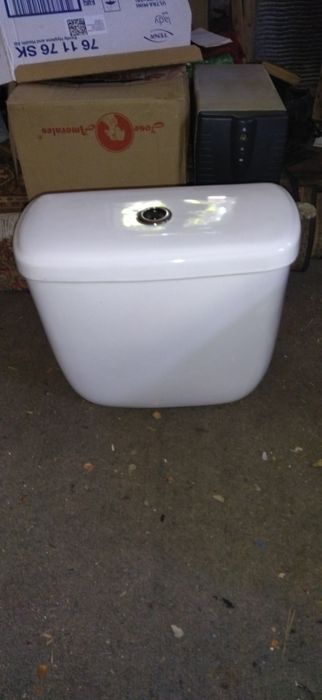 Продам бочки для унитаза