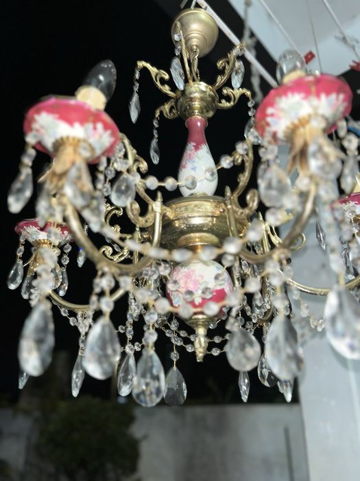 Candeeiros de porcelana e cristal