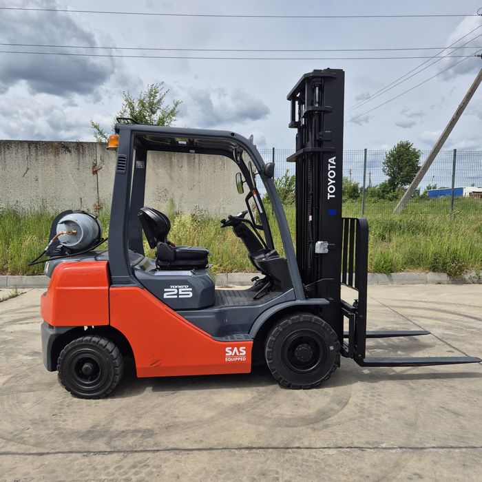 Навантажувач TOYOTA 2,5 тон 2019р