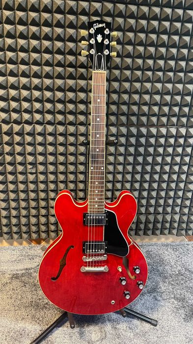 Gitara elektryczna Gibson ES-335 Sixties Cherry 2021