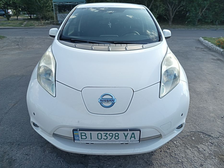Nissan Leaf 2013 року