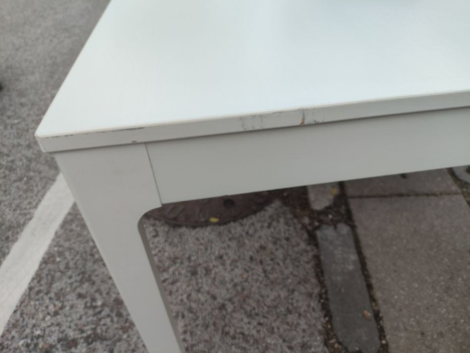 Extendable white dining table, 1.80/2.40 x 0.90 m64737747905793124