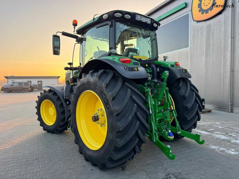 John Deere 6215r piękny egzemplarz import. 6250r 6195r GPS LED