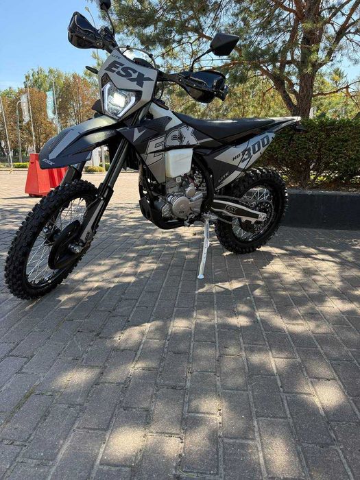 Мотоцикл ESX NB300 Lite II