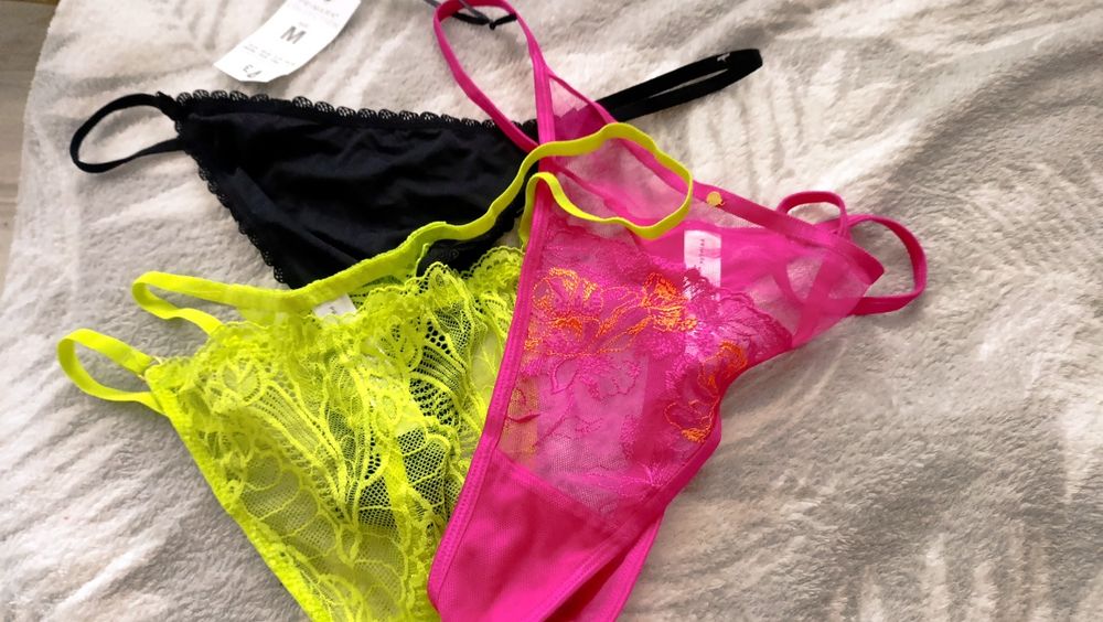 3 pack stringi M Primark