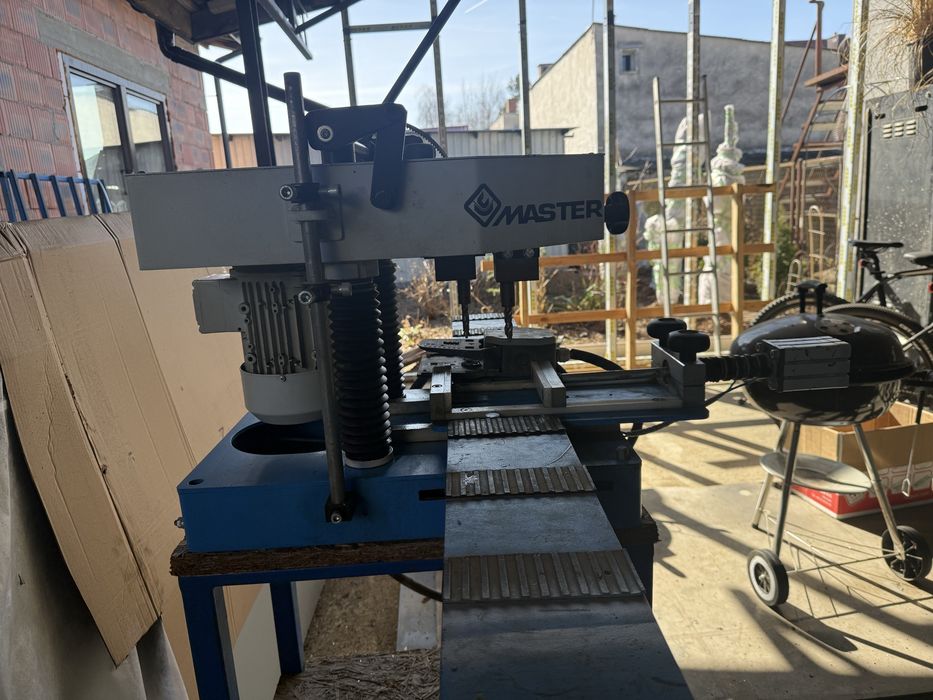 Wiertarka do zawiasów