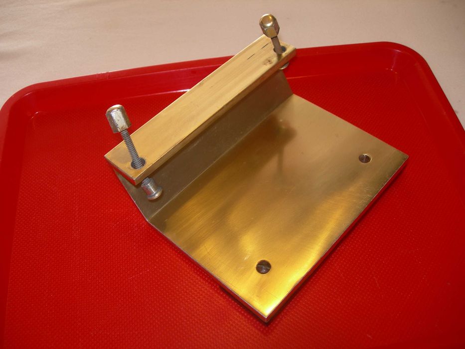 Puxador porta de rua.