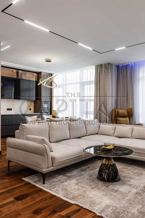 Apartment in Kyiv - View 3