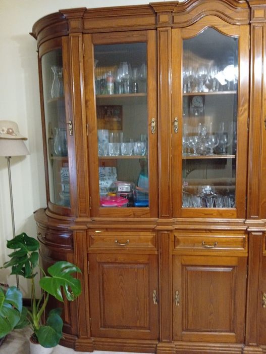 Móvel vitrine de sala