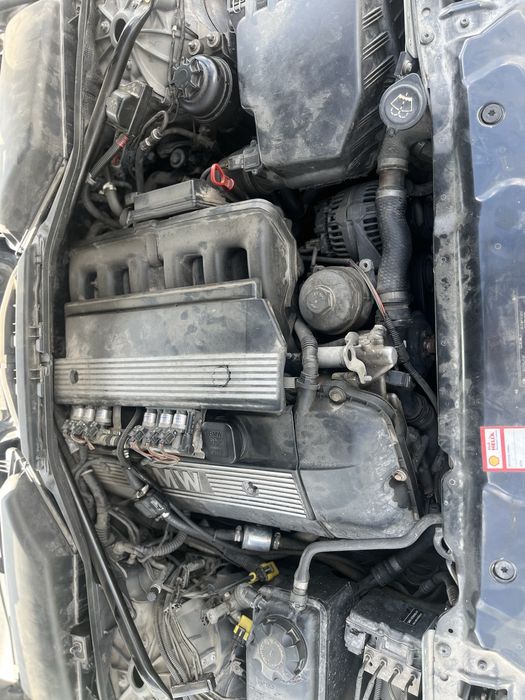 BMW e60 2004 2.5 газ бензин