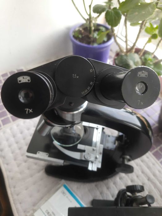 Микроскоп Carl Zeiss JENA.